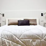 Favola A شقة البندقية
