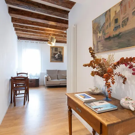 Apartman Favola A *